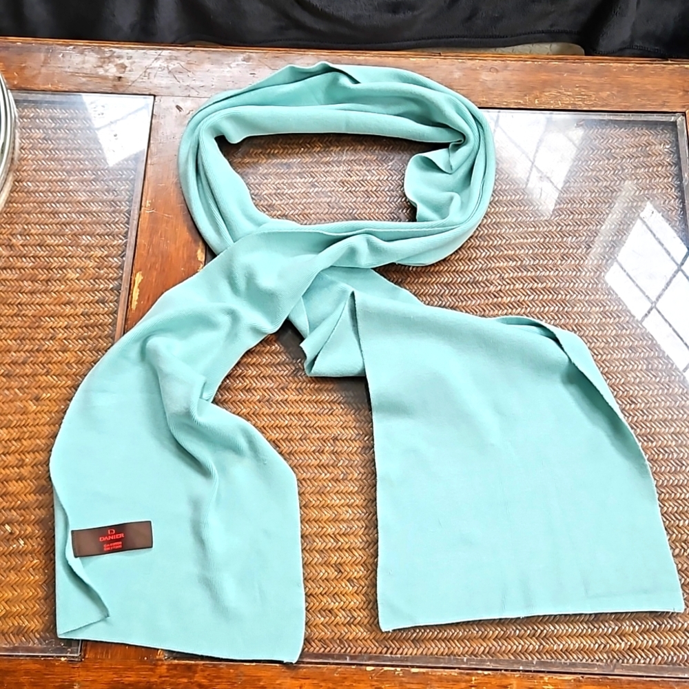 DANIER mint green scarf
